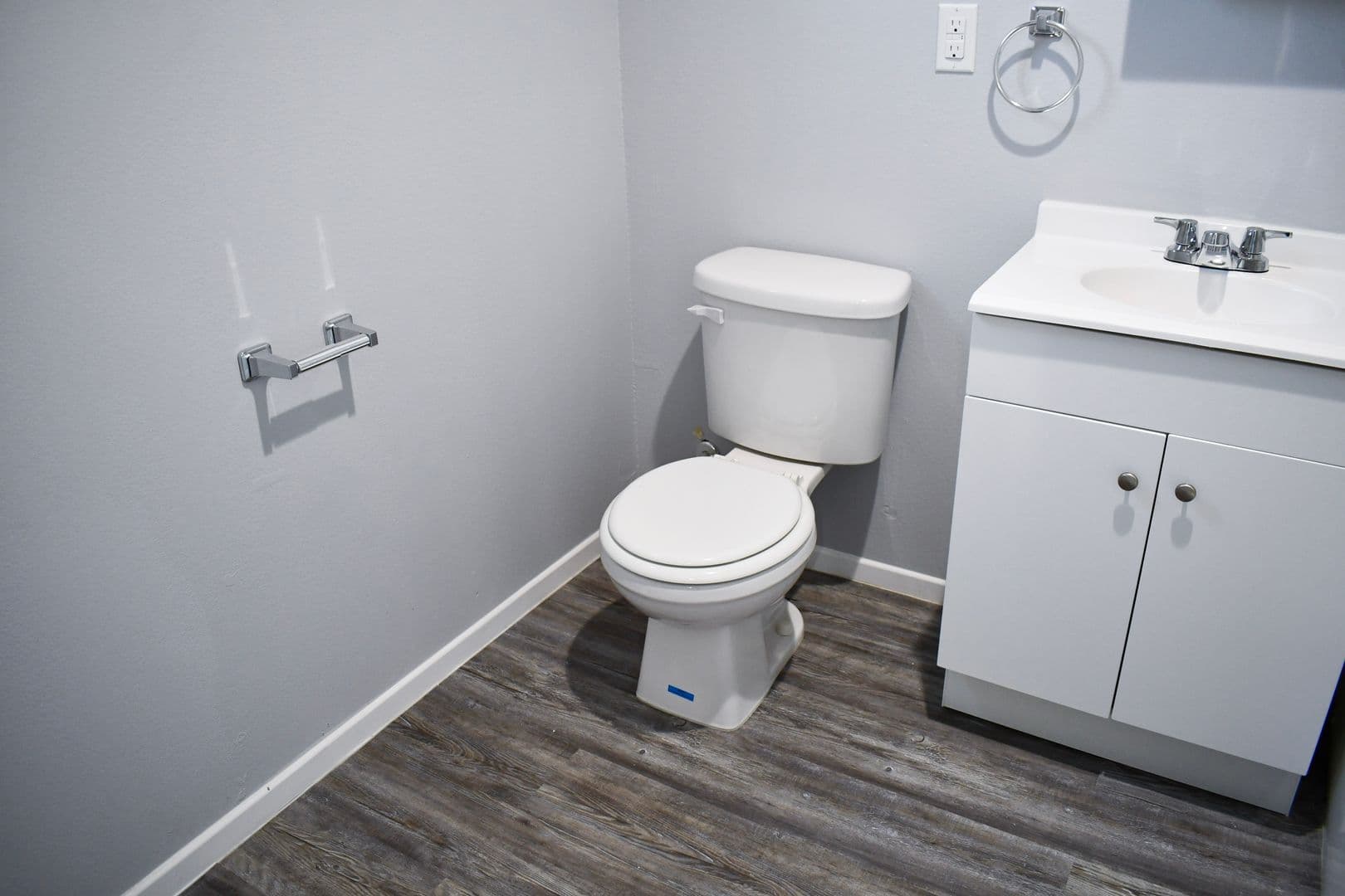 Las Vegas Apartment: 2304 - 2408 Tam Dr.