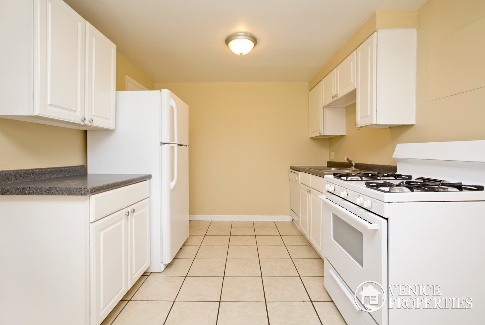 Columbus Townhome: 1655 North 4th Street Unit D