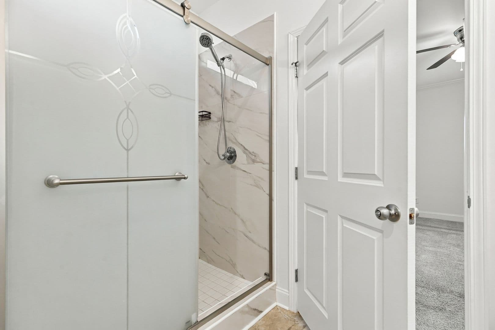 Athens House: 24518 Beacon Circle