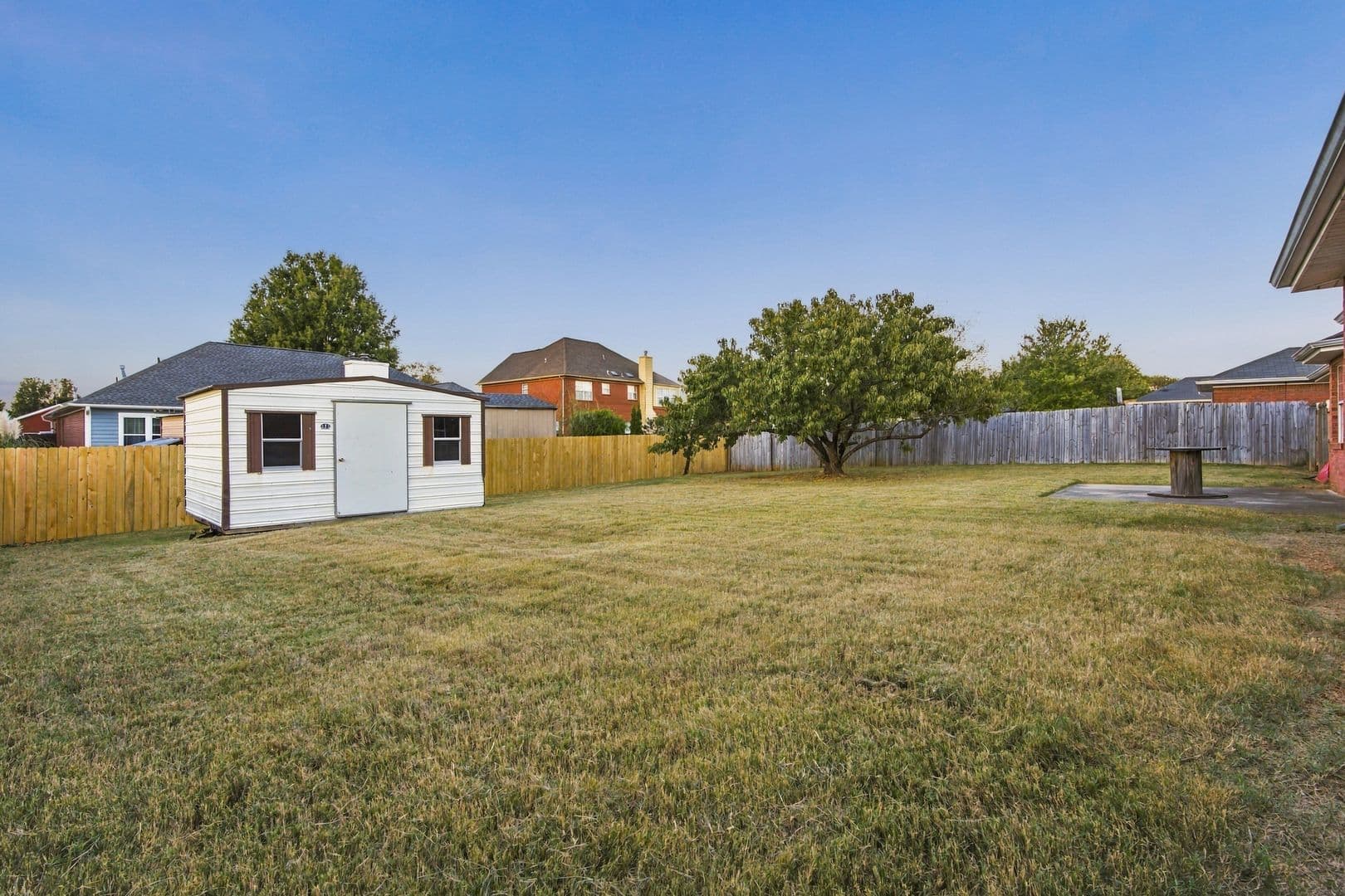 Madison House: 637 Gooch Lane