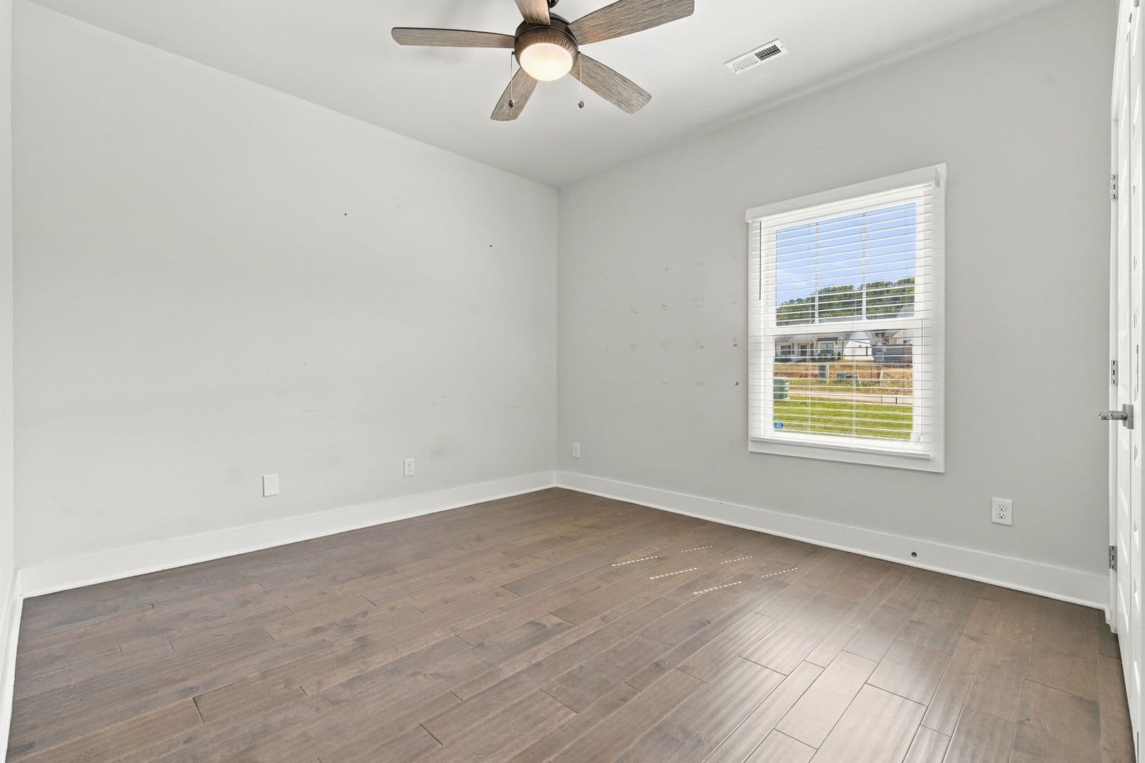 Huntsville House: 151 Bridgestone Drive NE