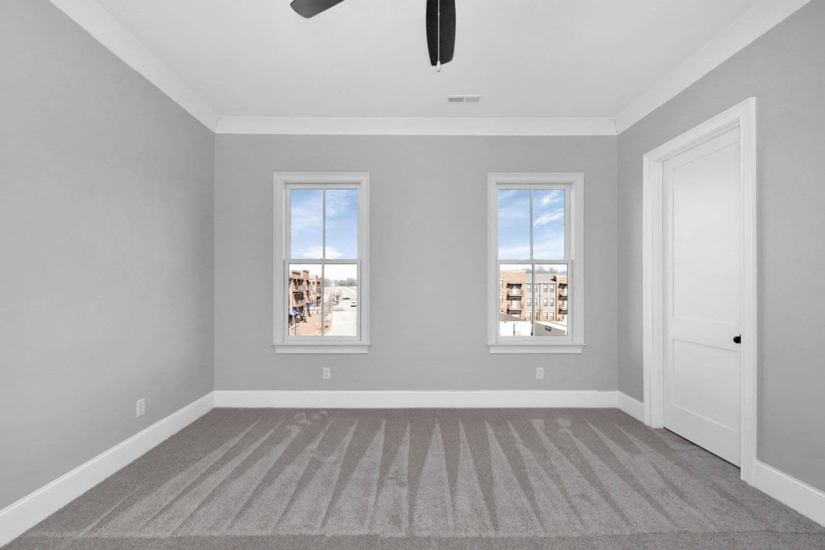 Madison Townhome: 199 Mission Street