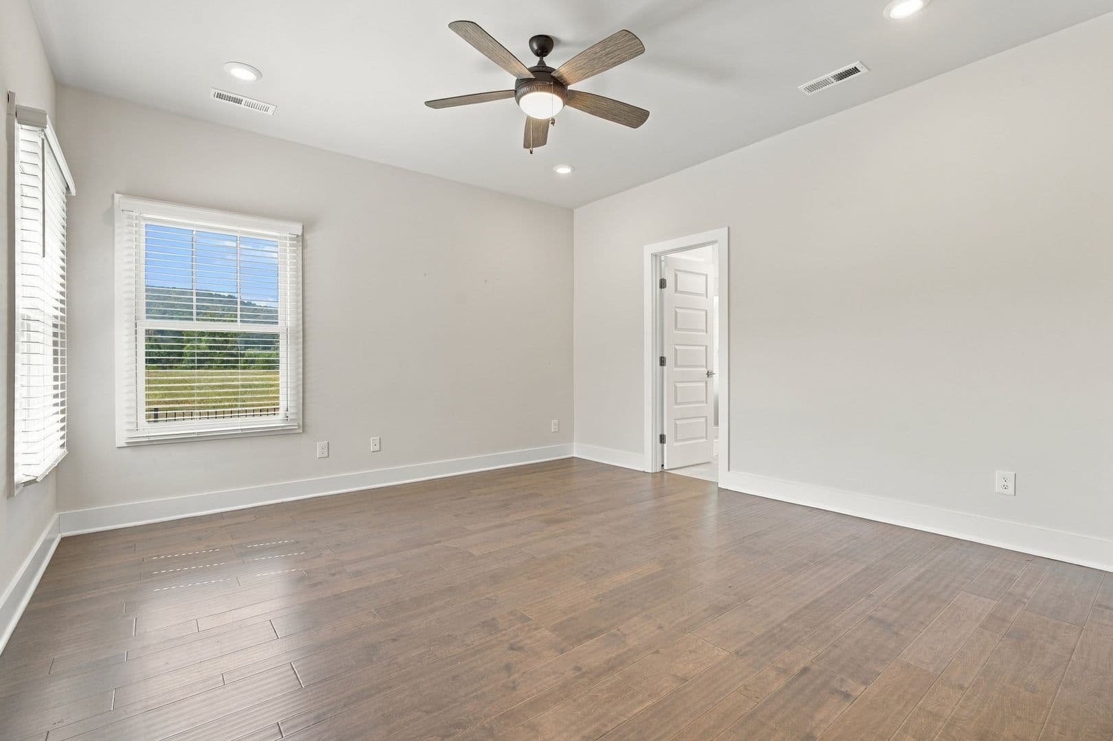 Huntsville House: 151 Bridgestone Drive NE