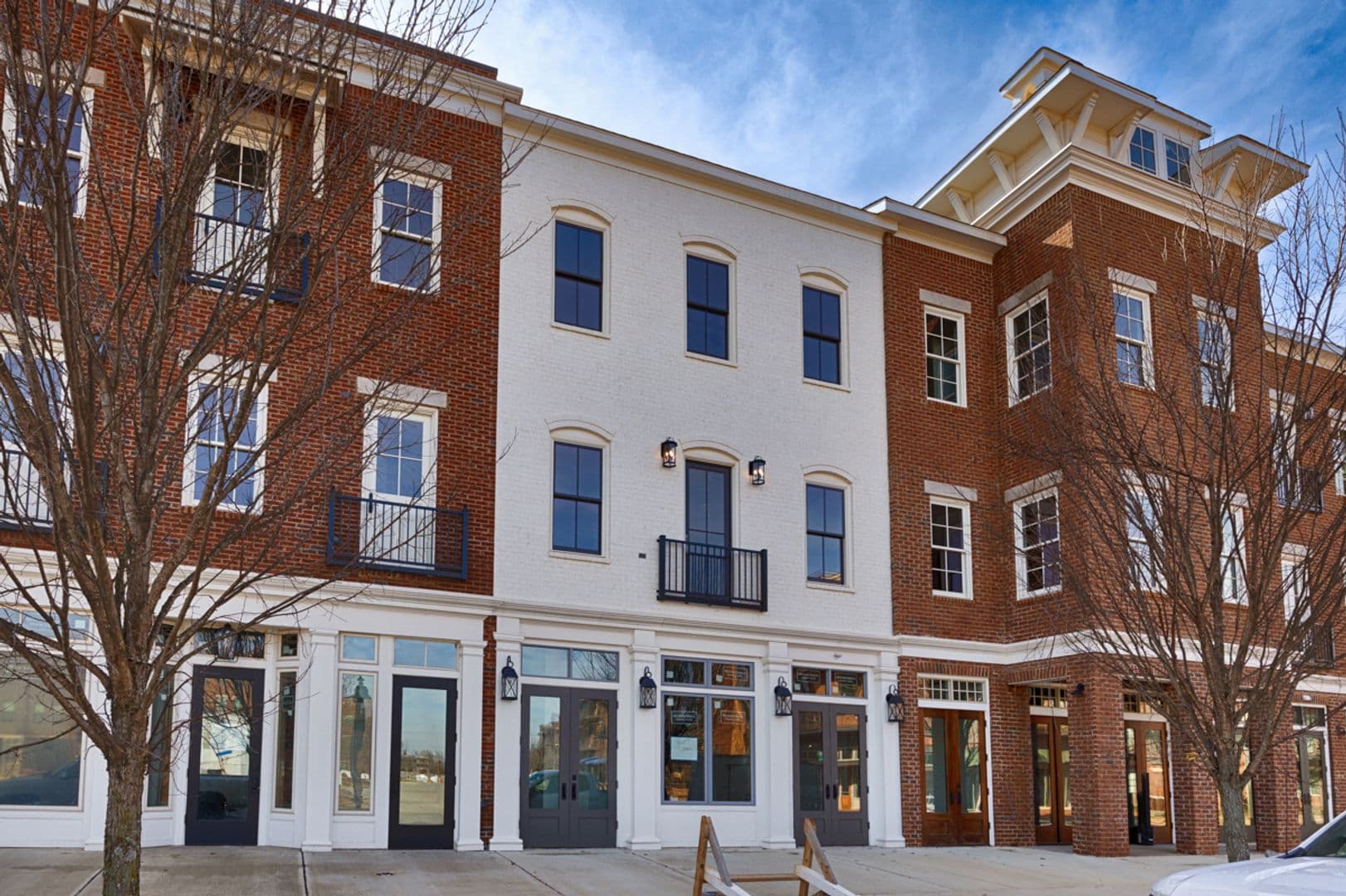 Madison Townhome: 199 Mission Street