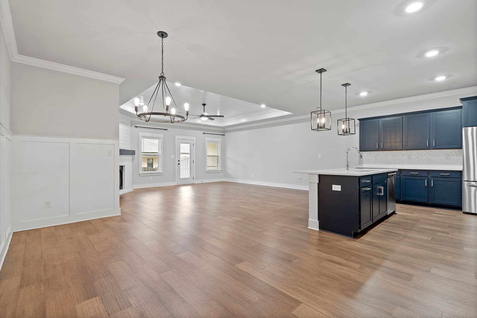 Huntsville House: 432 Ripple Lake SW
