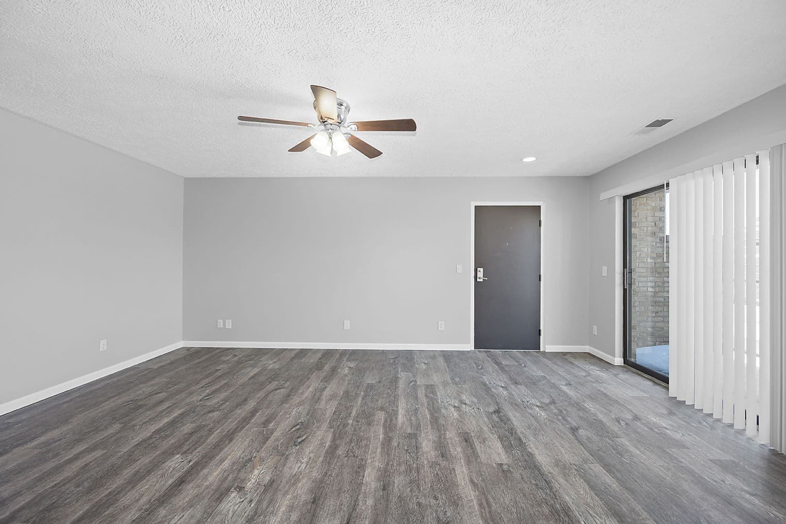 Cincinnati Apartment: 5411 Blue Sky Drive