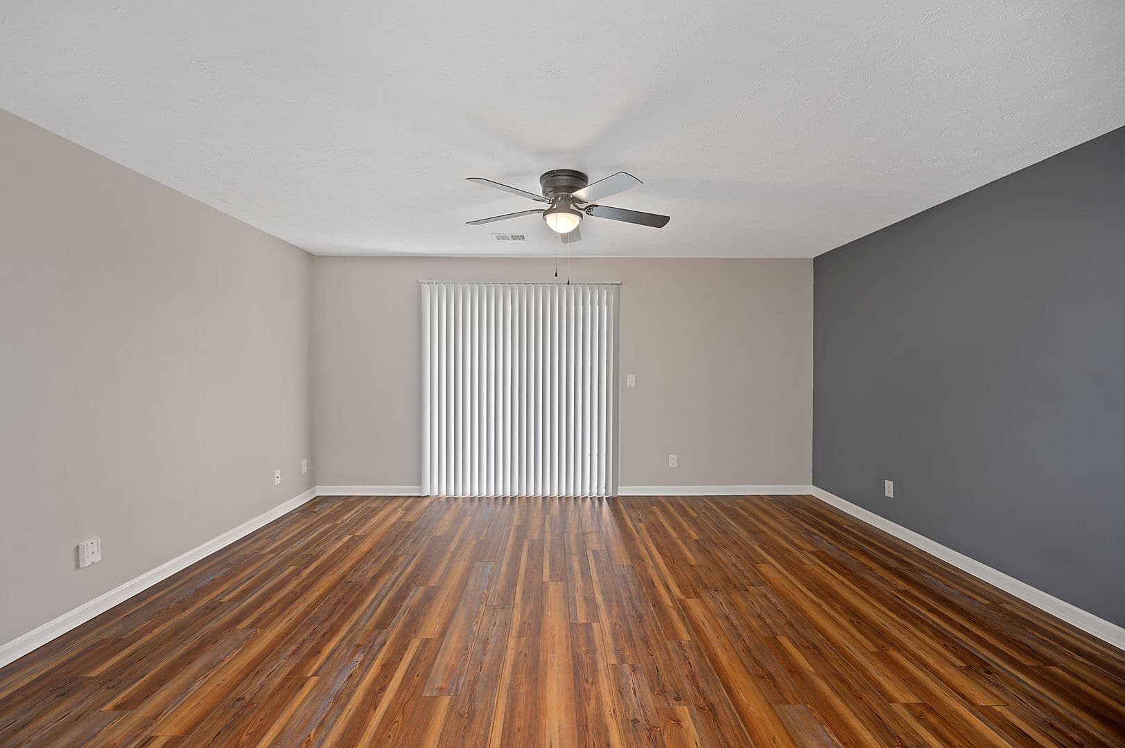 Hamilton Apartment: 5 Fall Wood Drive