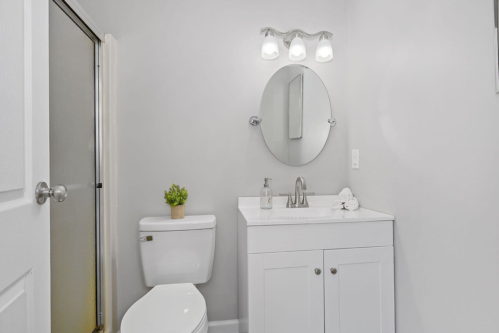 Cincinnati Apartment: 5411 Blue Sky Drive