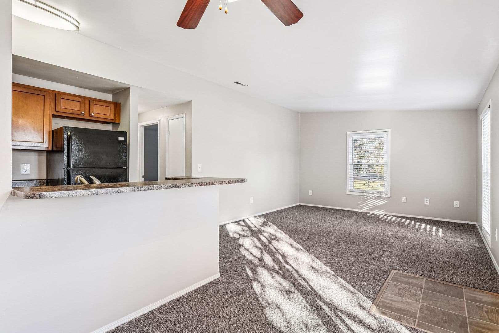 Cincinnati Apartment: 860 Deerfield Blvd.