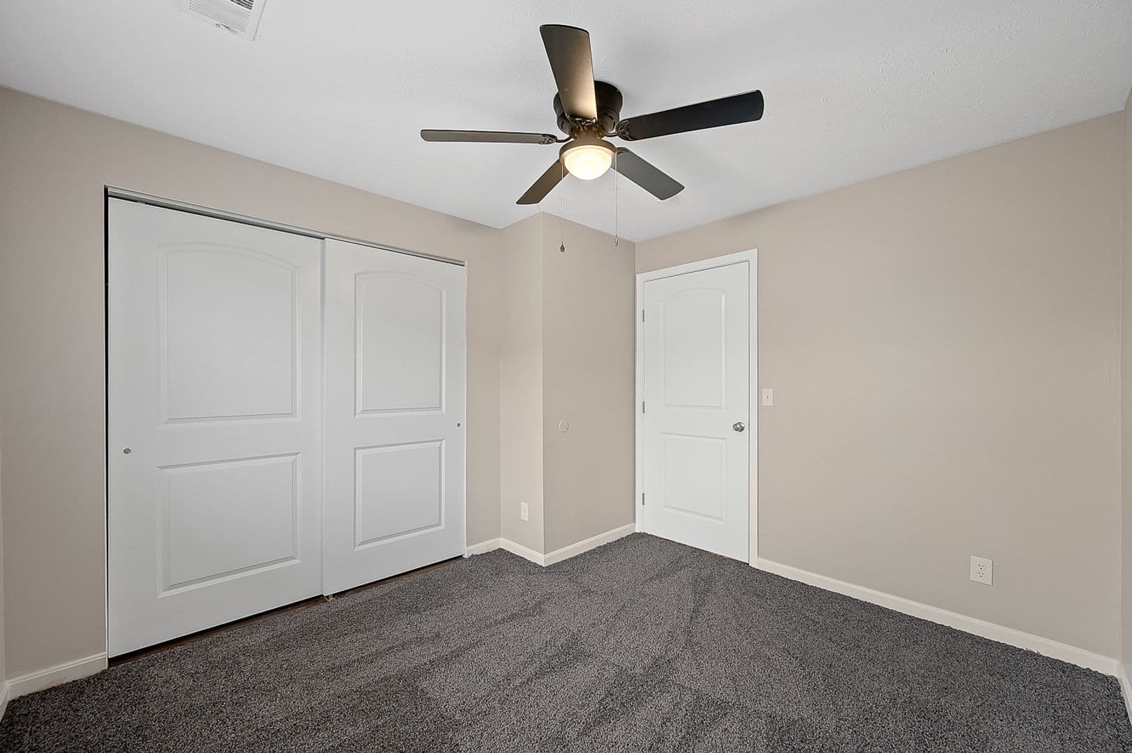 Hamilton Apartment: 5 Fall Wood Drive