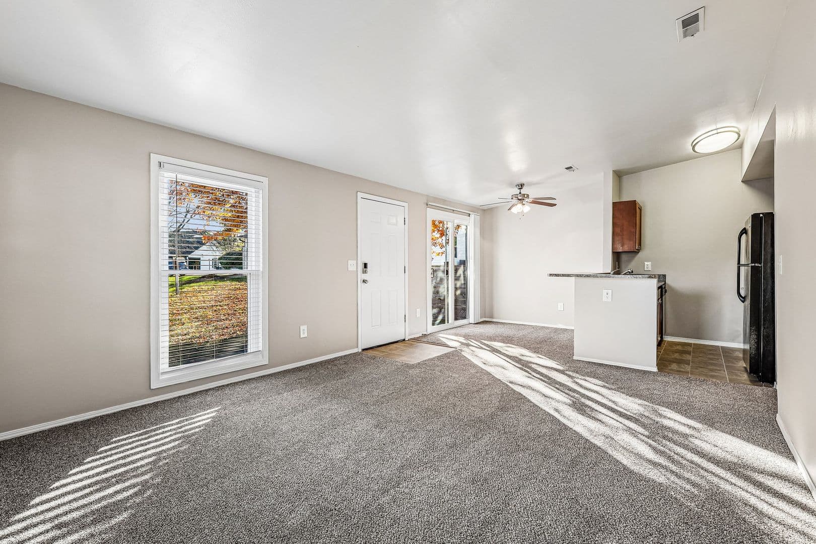 Cincinnati Apartment: 860 Deerfield Blvd.