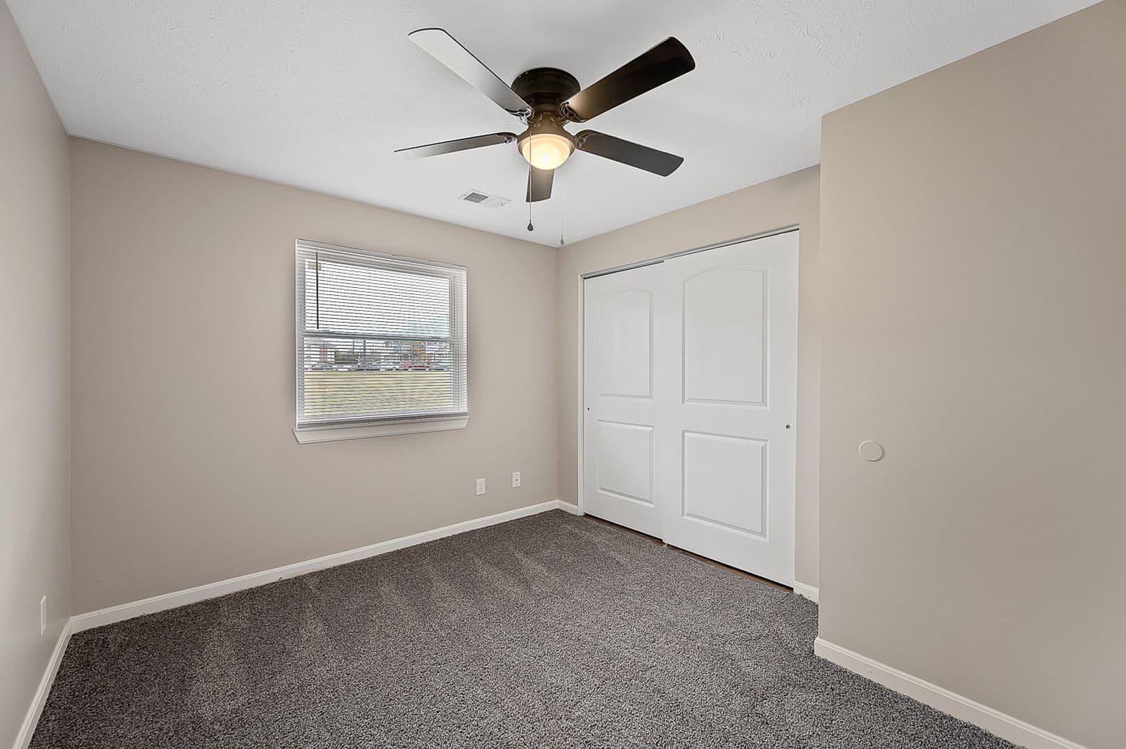 Hamilton Apartment: 5 Fall Wood Drive