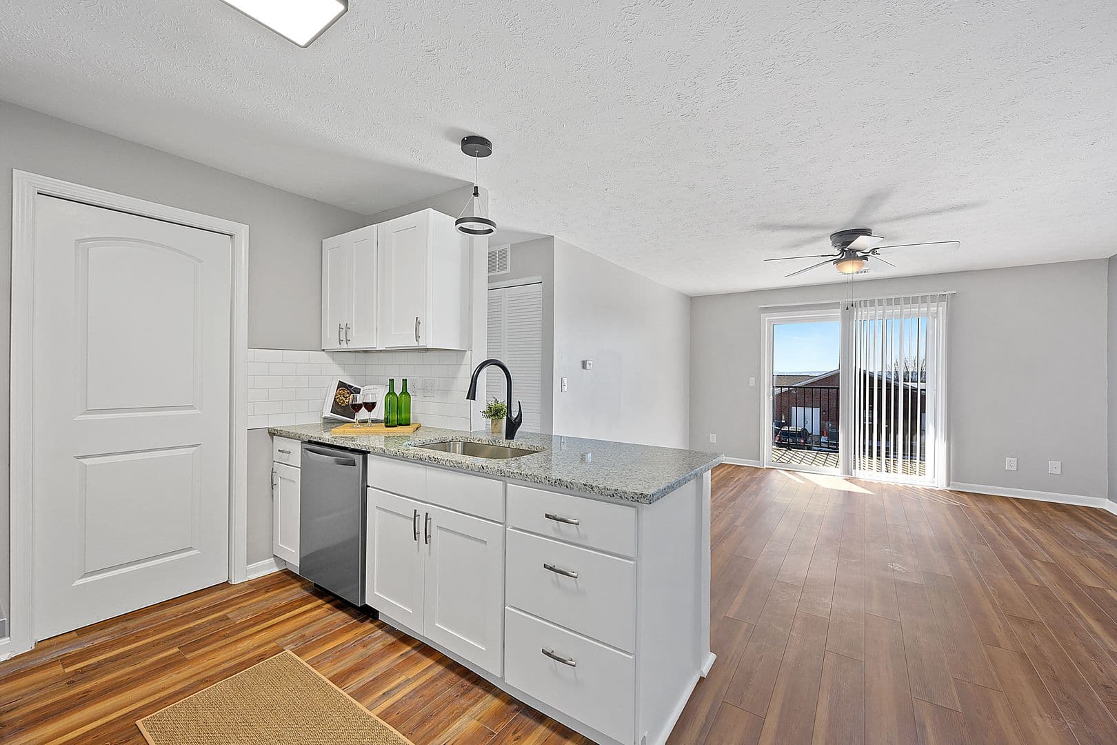 Hamilton Apartment: 5 Fall Wood Drive
