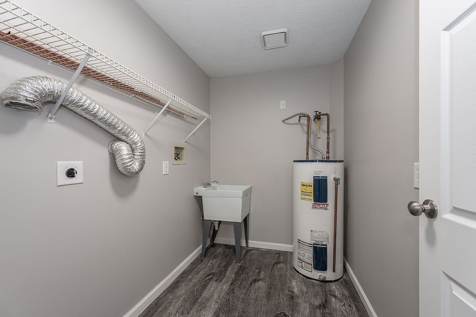 Cincinnati Apartment: 5411 Blue Sky Drive