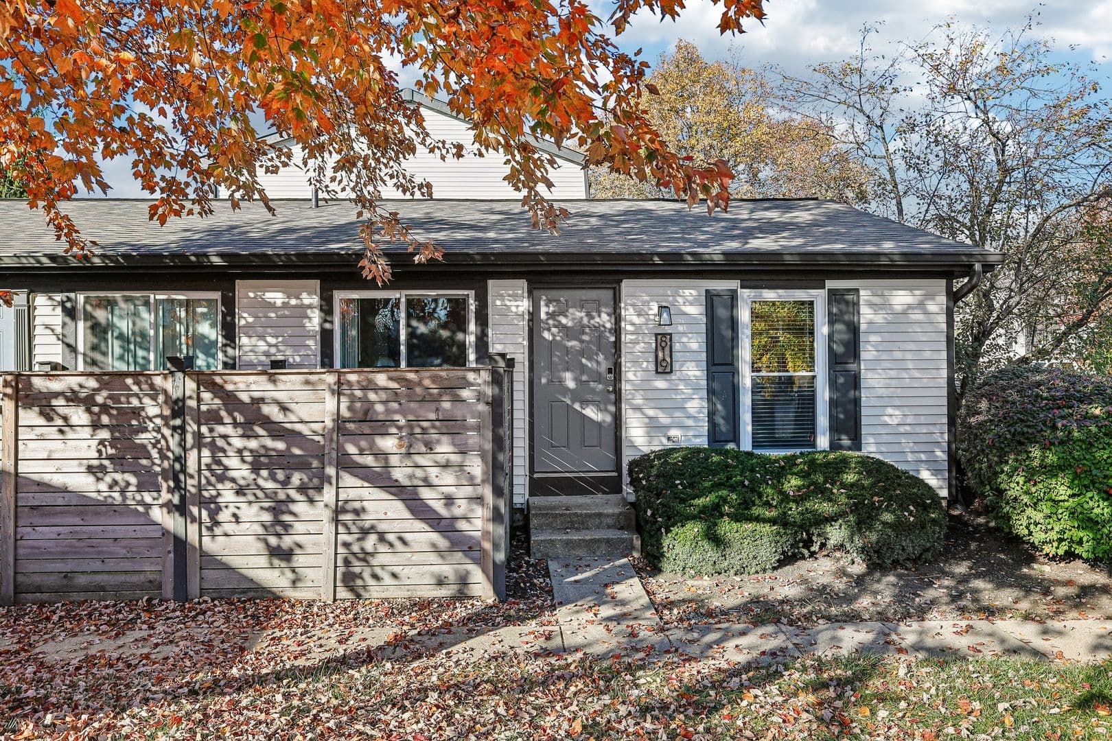 Cincinnati Apartment: 860 Deerfield Blvd.