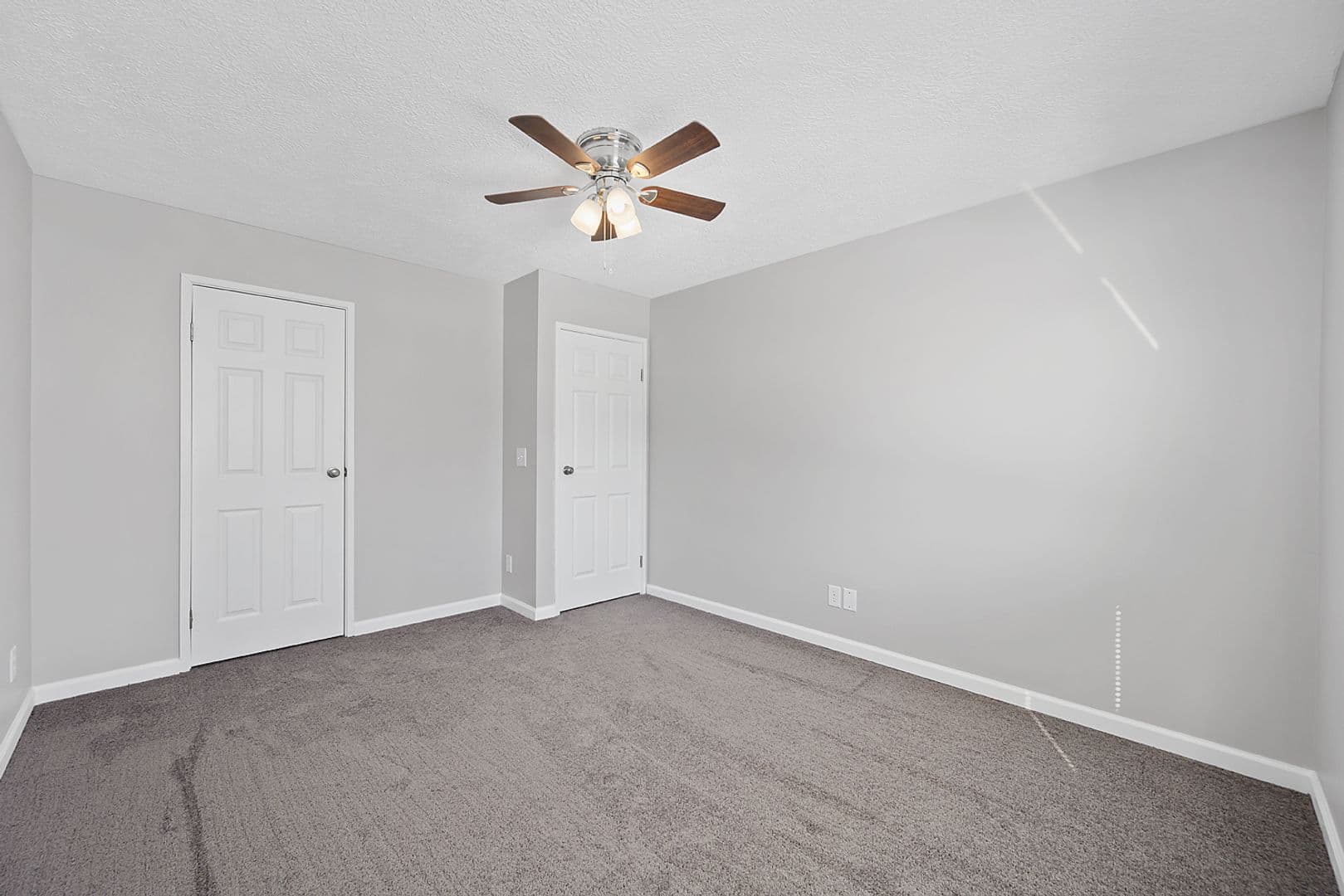 Cincinnati Apartment: 5411 Blue Sky Drive