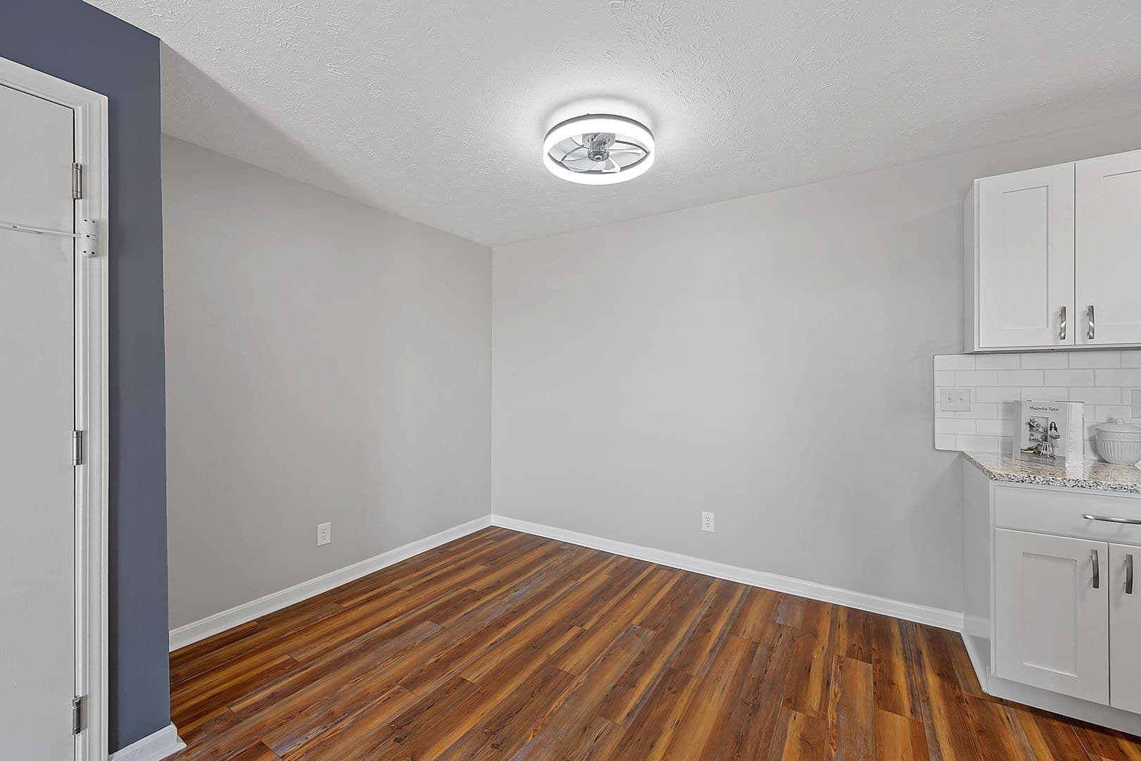 Hamilton Apartment: 5 Fall Wood Drive