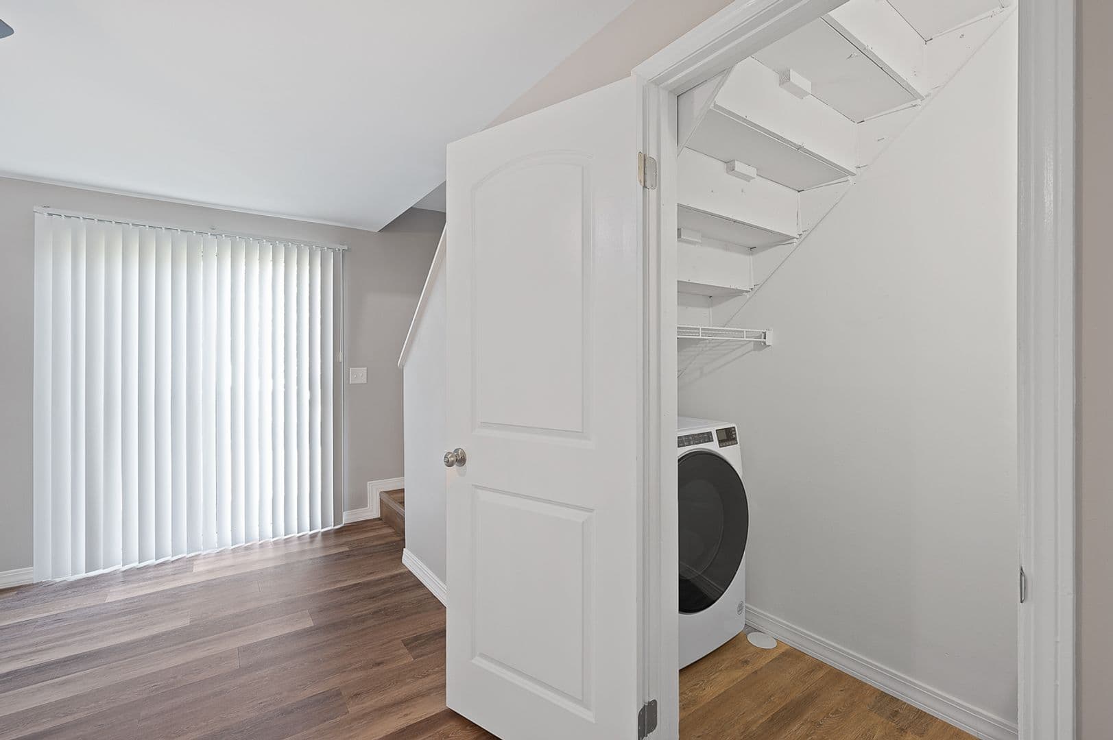 Cincinnati Apartment: 860 Deerfield Blvd.