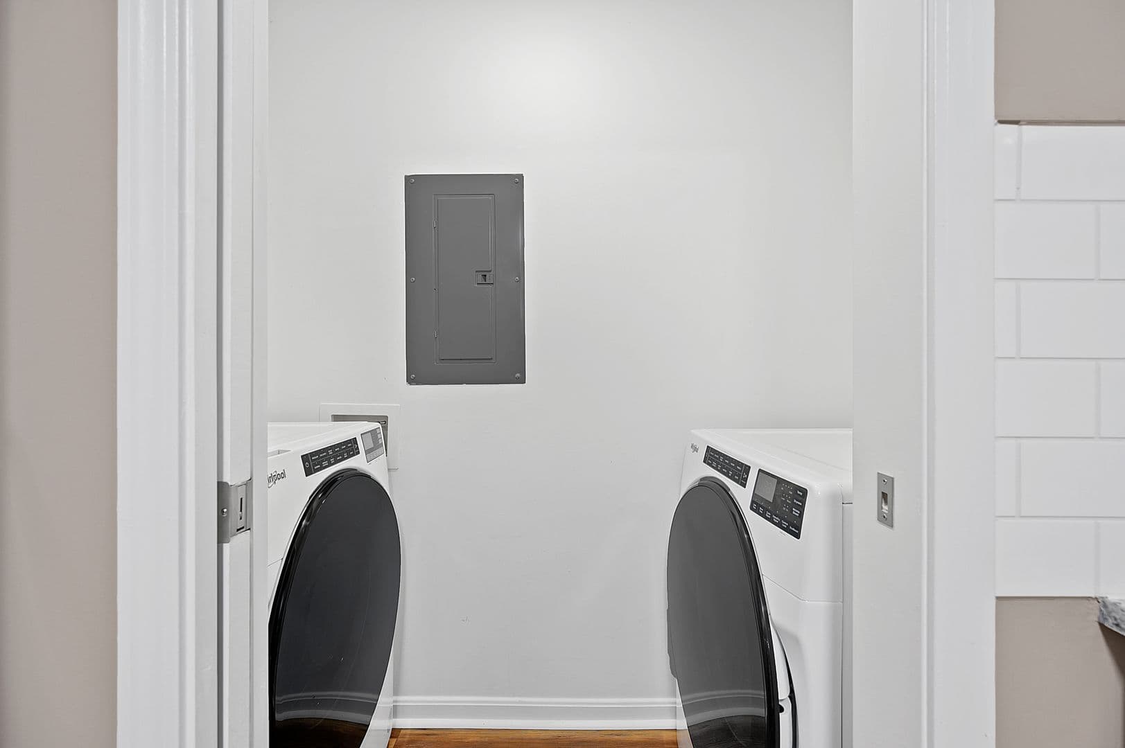 Hamilton Apartment: 5 Fall Wood Drive