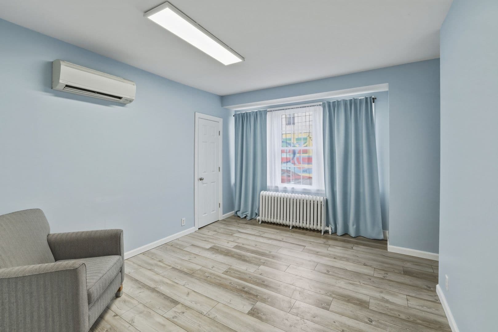Pittsburgh Apartment: 2301 Murray Ave, Pittsburgh, PA 15217 Floor 1