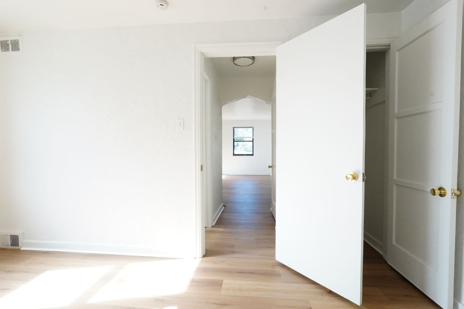 Pittsburgh Apartment: 330 Greenlee Road