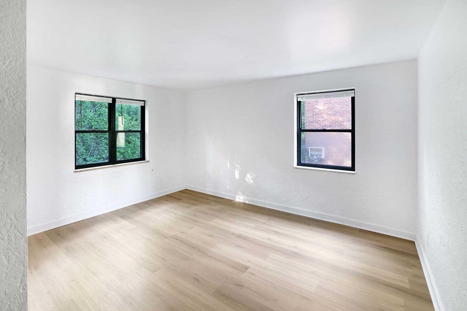 Pittsburgh Apartment: 330 Greenlee Road
