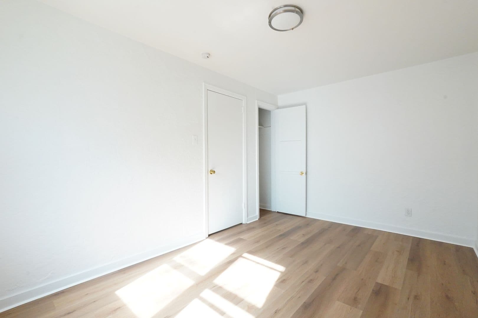 Pittsburgh Apartment: 330 Greenlee Road