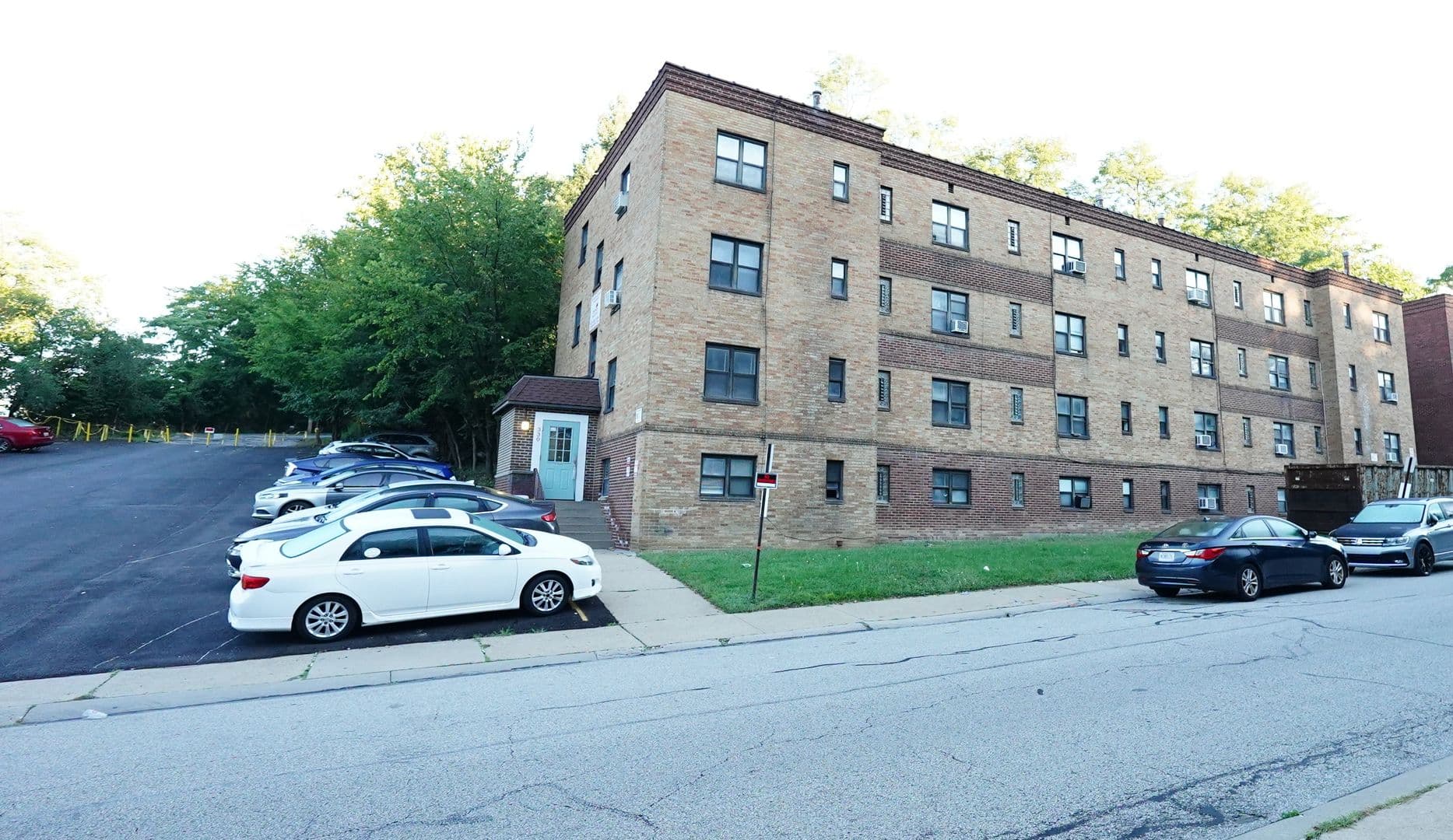 Pittsburgh Apartment: 330 Greenlee Road