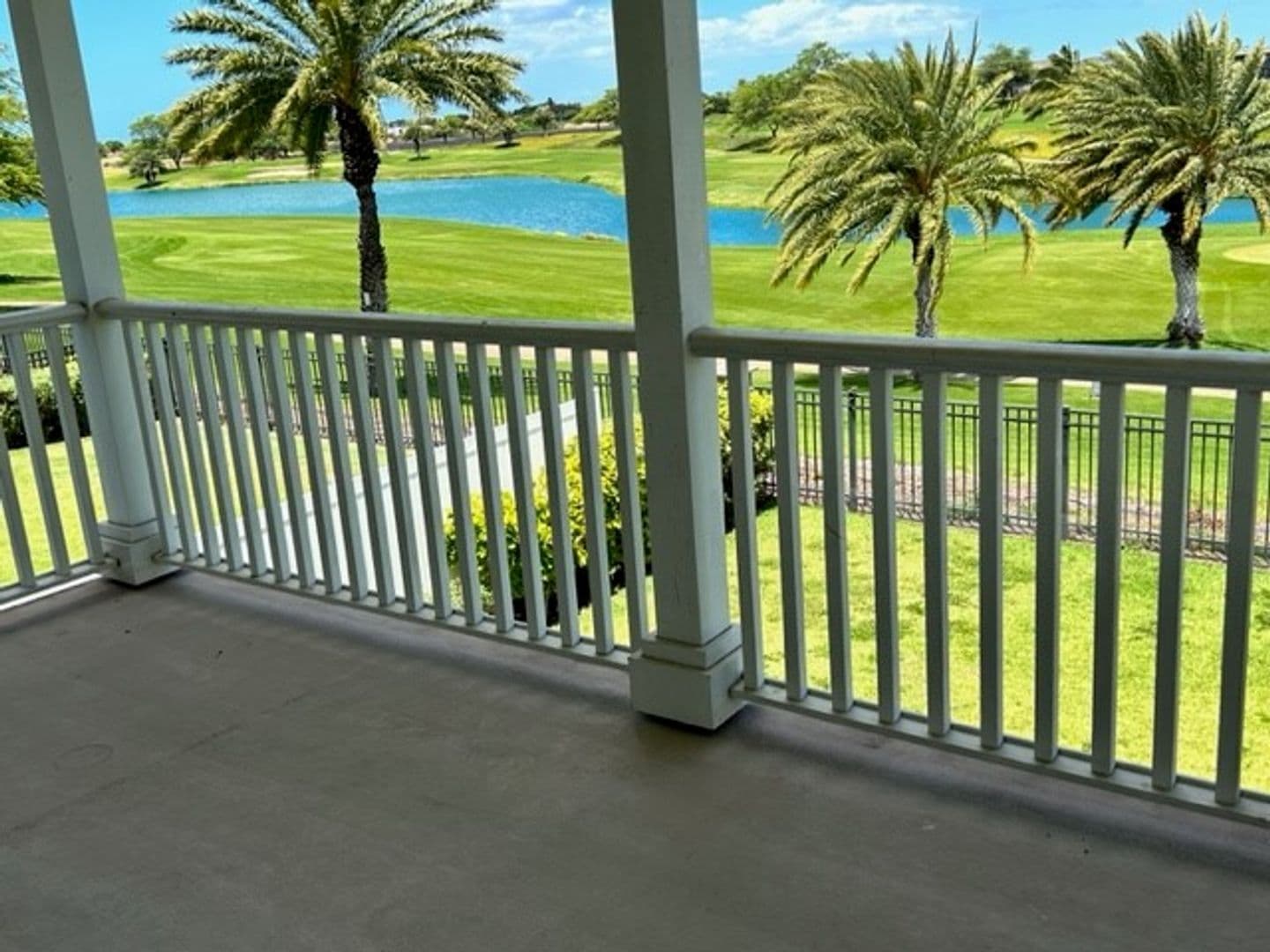 Ewa Beach House: 91-1210 Kaikohola Street