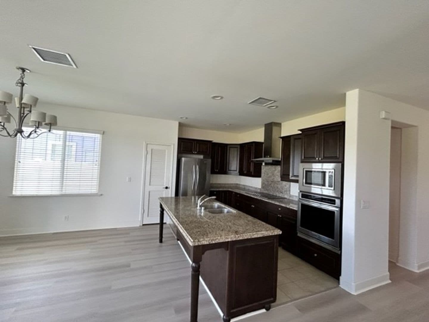 Ewa Beach House: 91-1210 Kaikohola Street