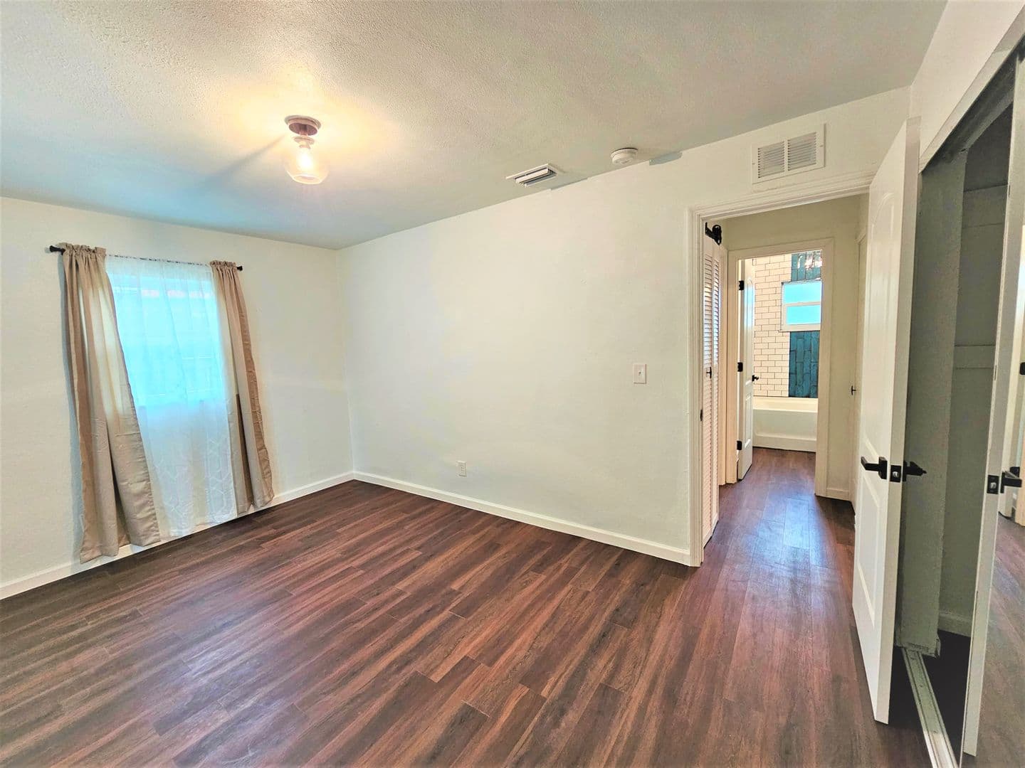 Vero Beach House: 261 6th Ct SW