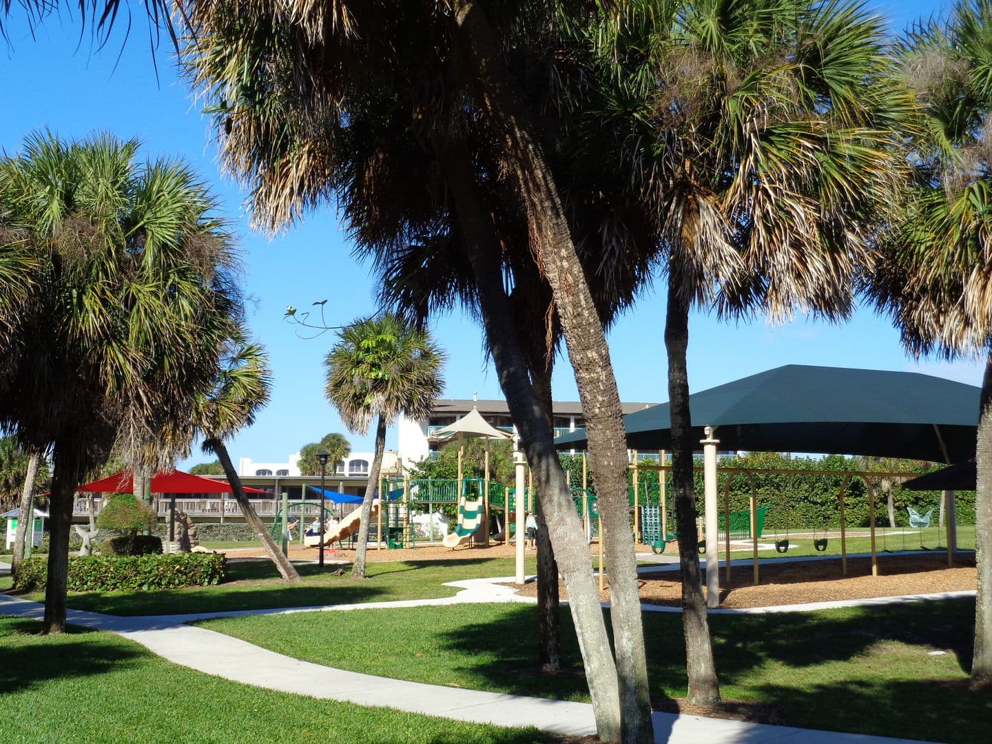 Vero Beach House: 261 6th Ct SW