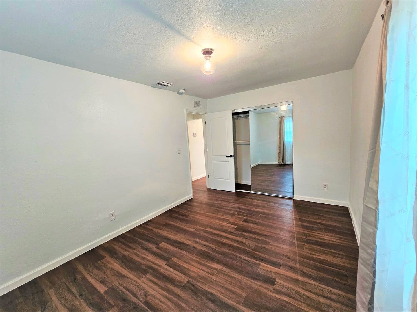 Vero Beach House: 261 6th Ct SW