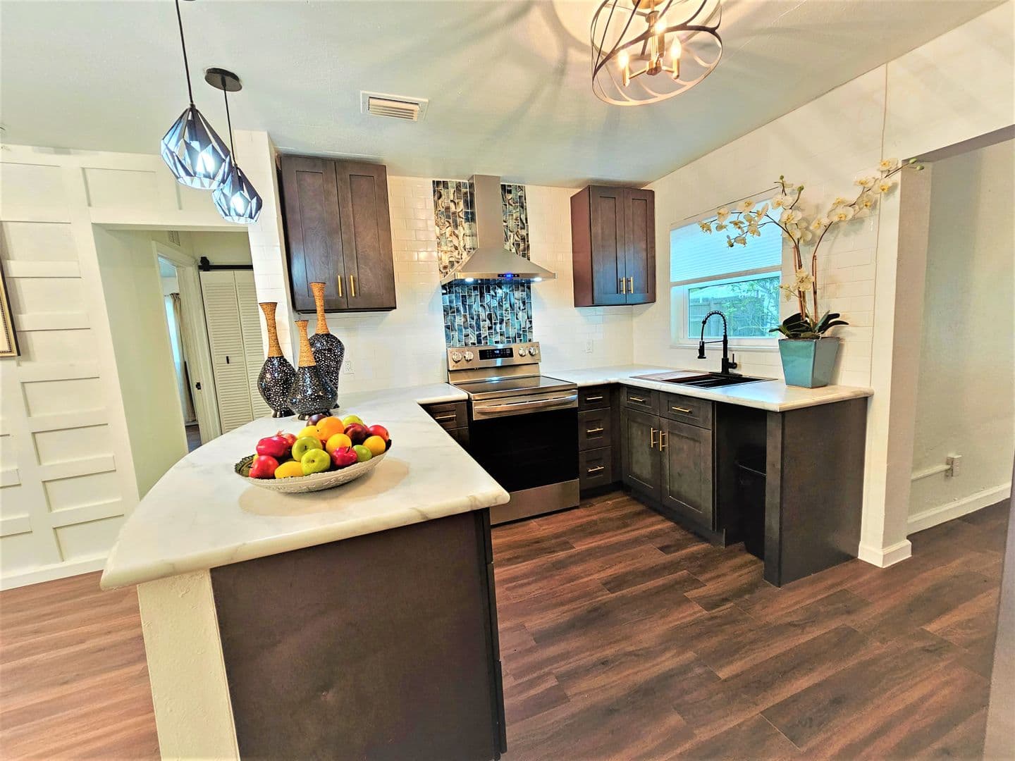 Vero Beach House: 261 6th Ct SW