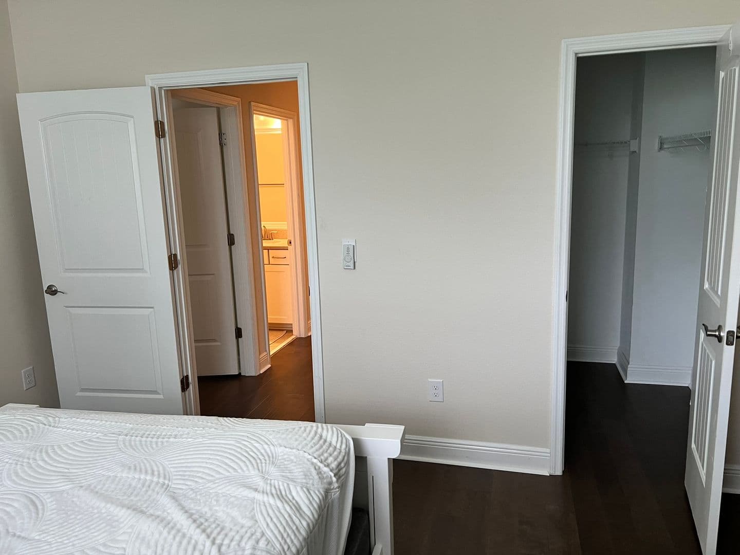 Tampa Apartment: 115 N Arrawana Ave #7