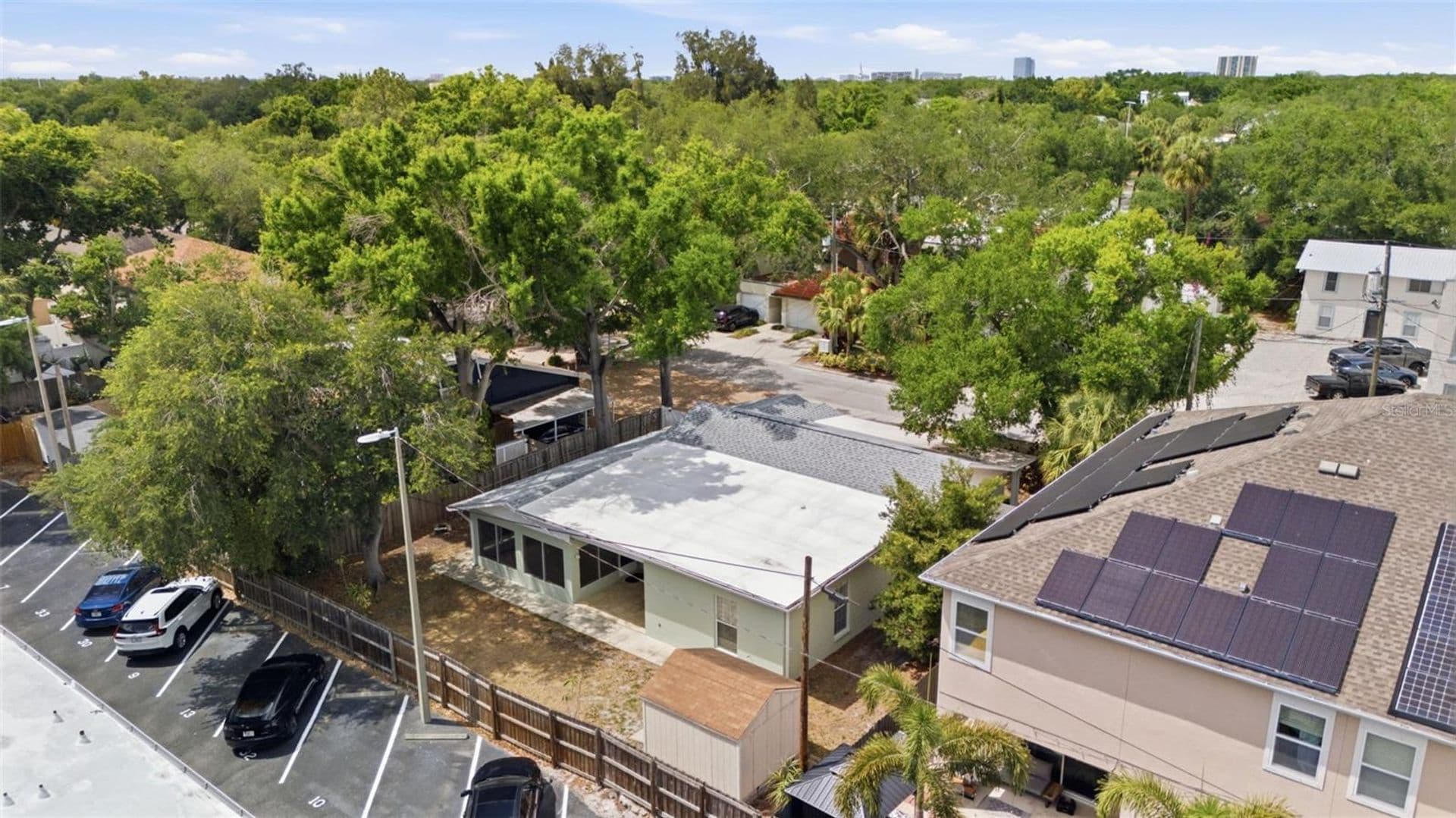 Tampa House: 2512 W. Kansas Ave