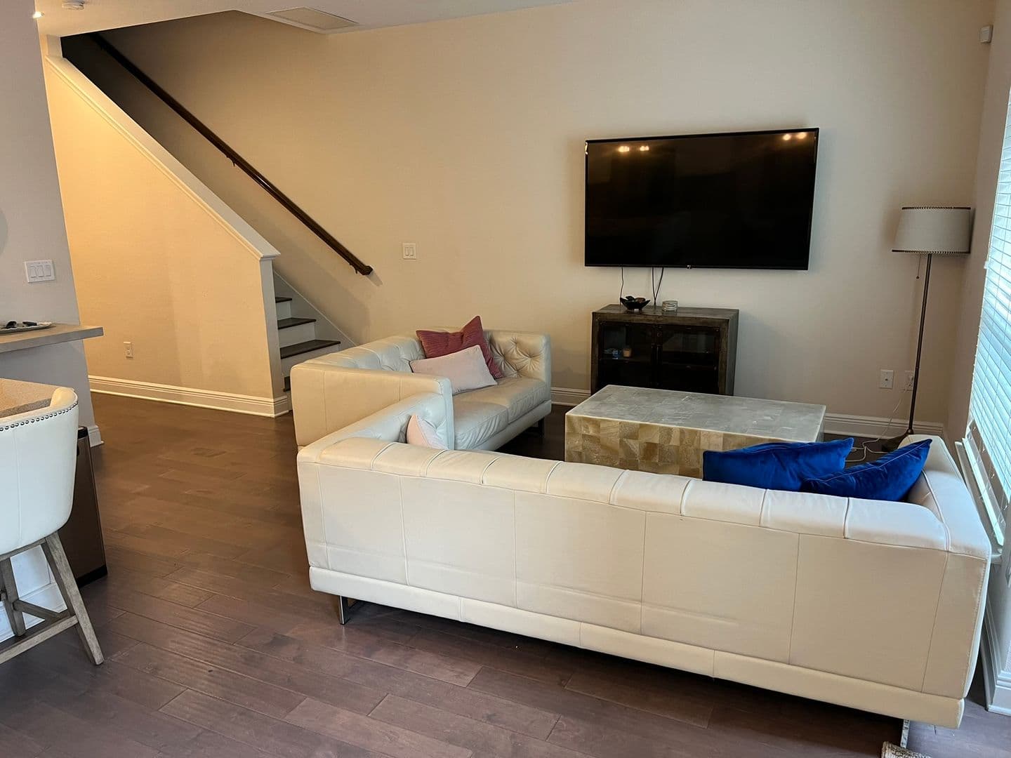 Tampa Apartment: 115 N Arrawana Ave #7