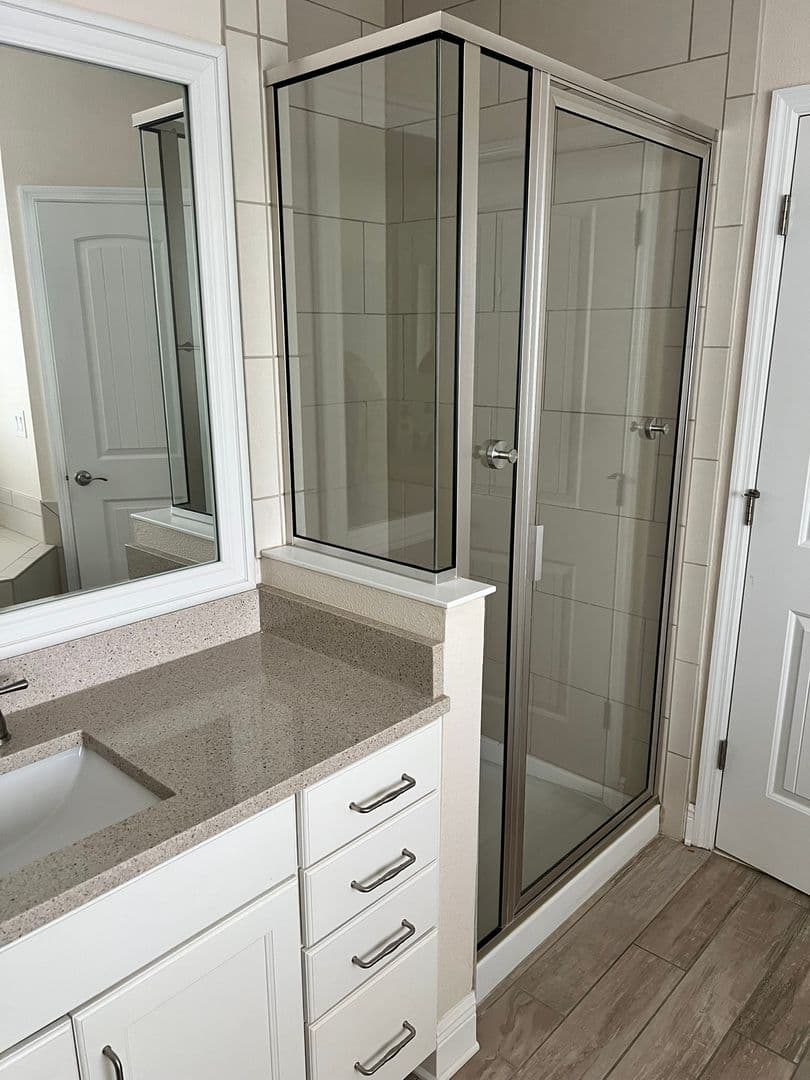 Tampa Apartment: 115 N Arrawana Ave #7
