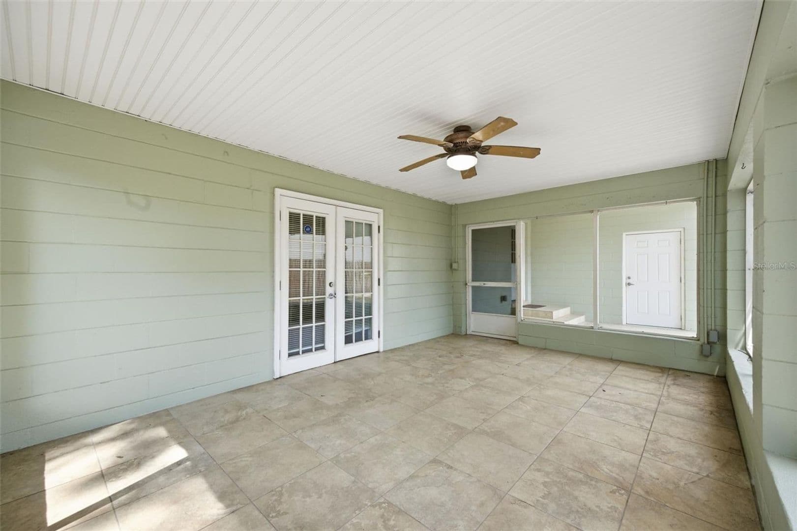 Tampa House: 2512 W. Kansas Ave