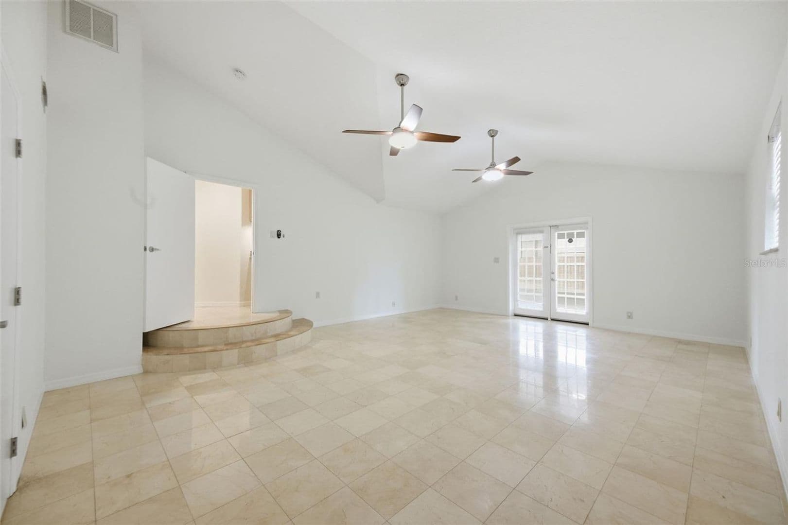 Tampa House: 2512 W. Kansas Ave