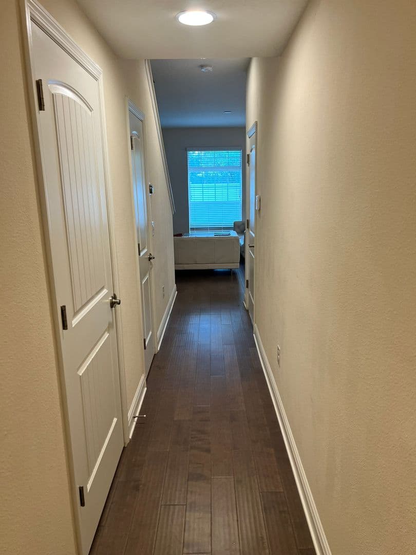 Tampa Apartment: 115 N Arrawana Ave #7