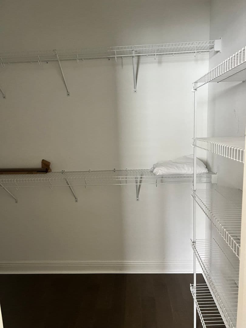 Tampa Apartment: 115 N Arrawana Ave #7