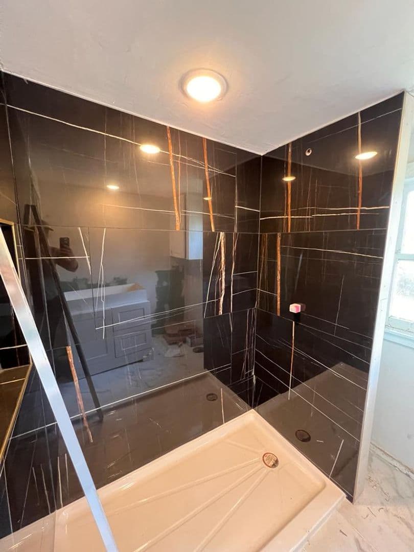 Dallas Apartment: 2442 Catherine St.