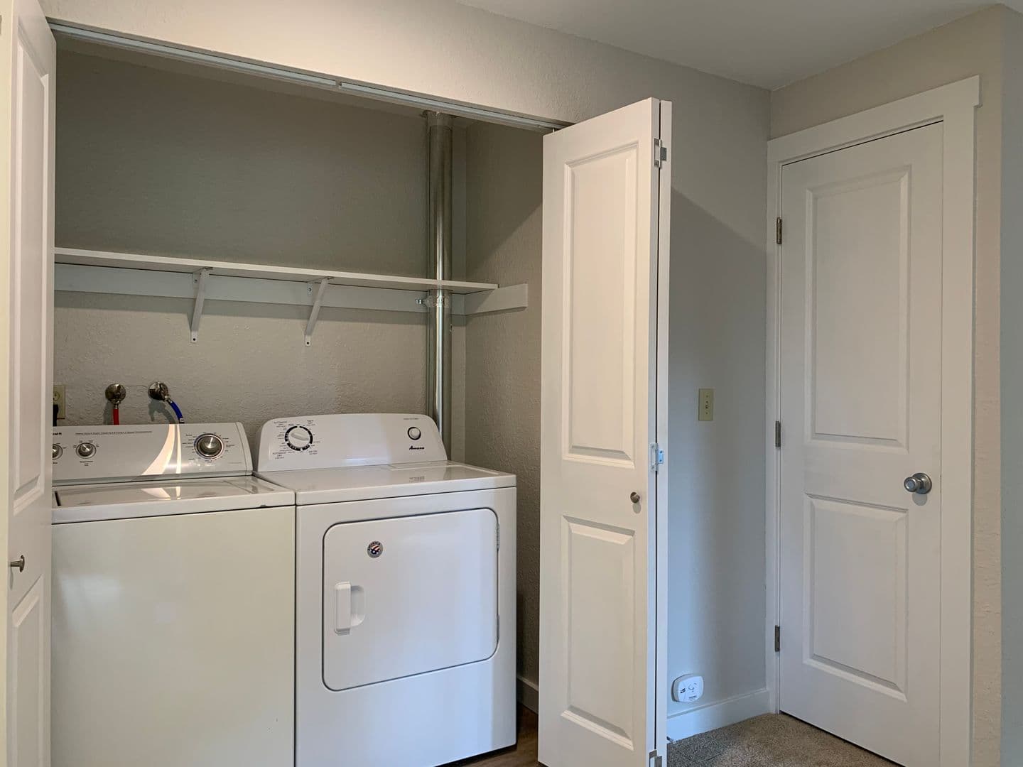 Renton Townhome: 3109 NE 11th Pl
