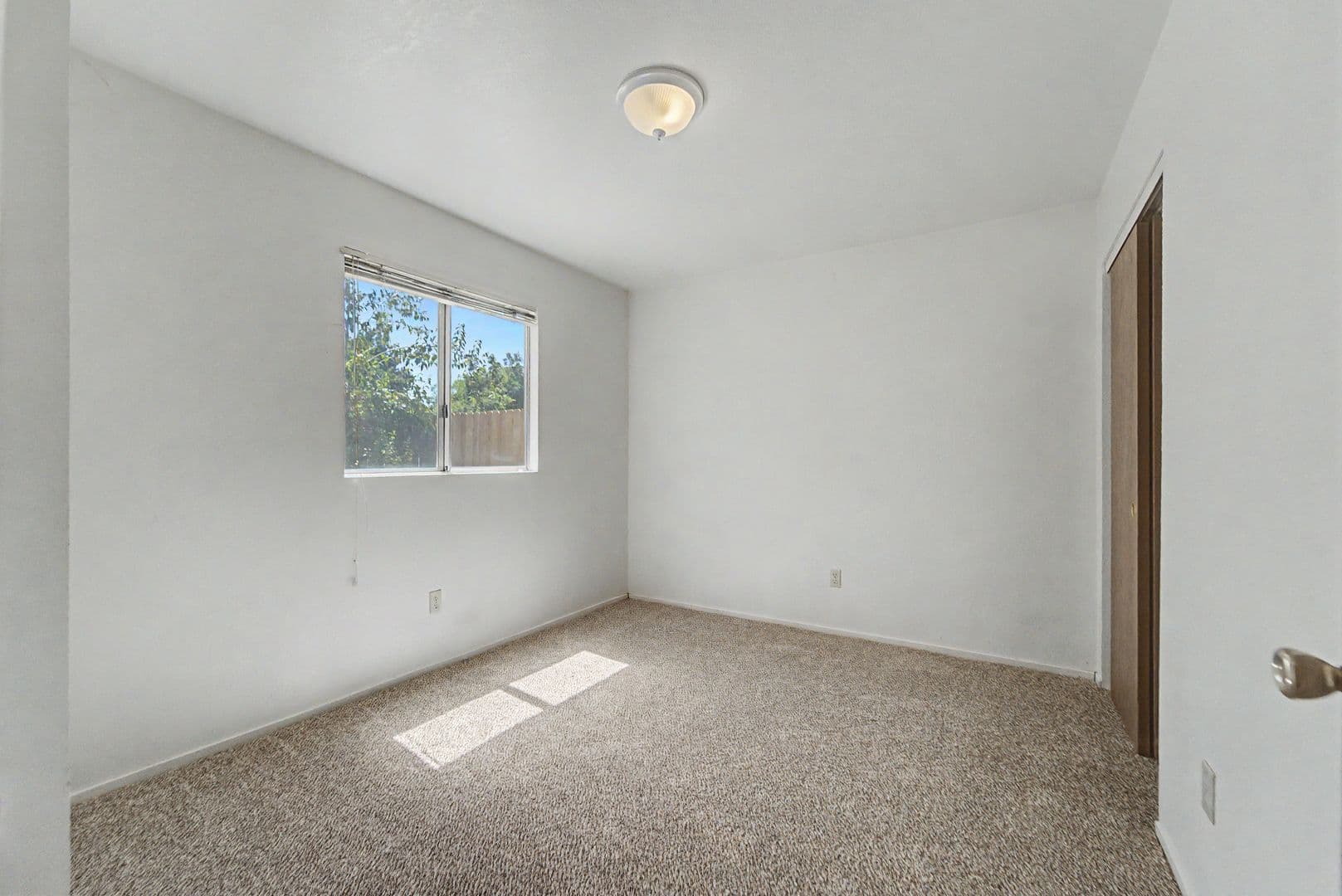 Olivehurst Apartment: 5757-5771 Arboga Rd