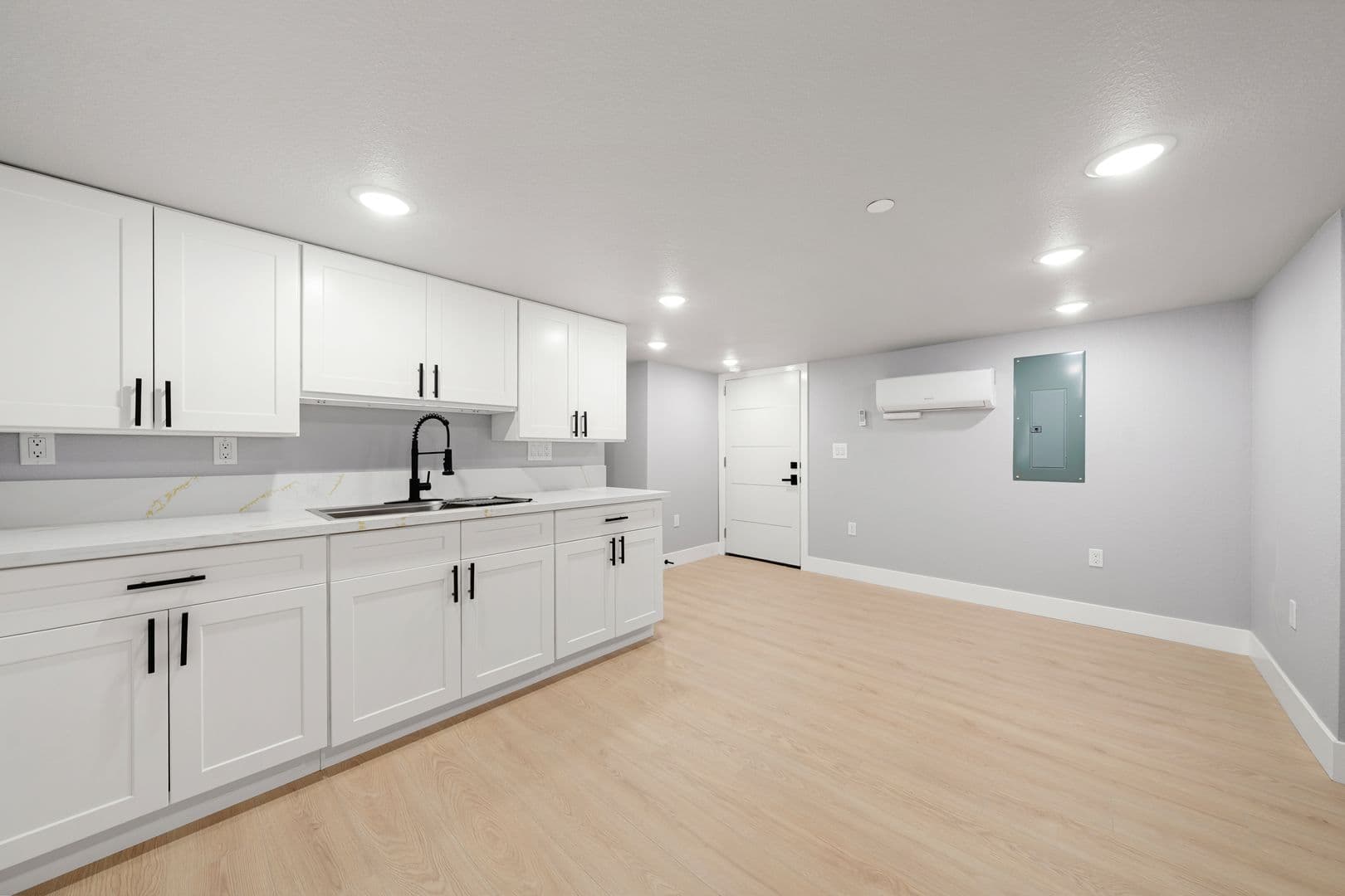 Marysville Apartment: 313 D St