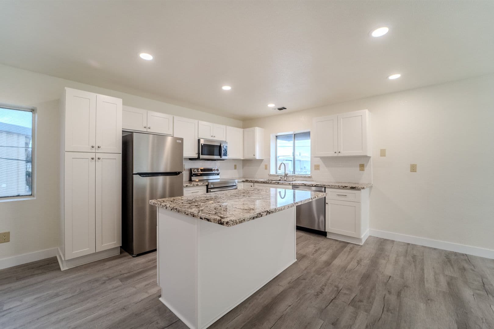 Yuba City Ca 95991 House: 875 Forbes Ave