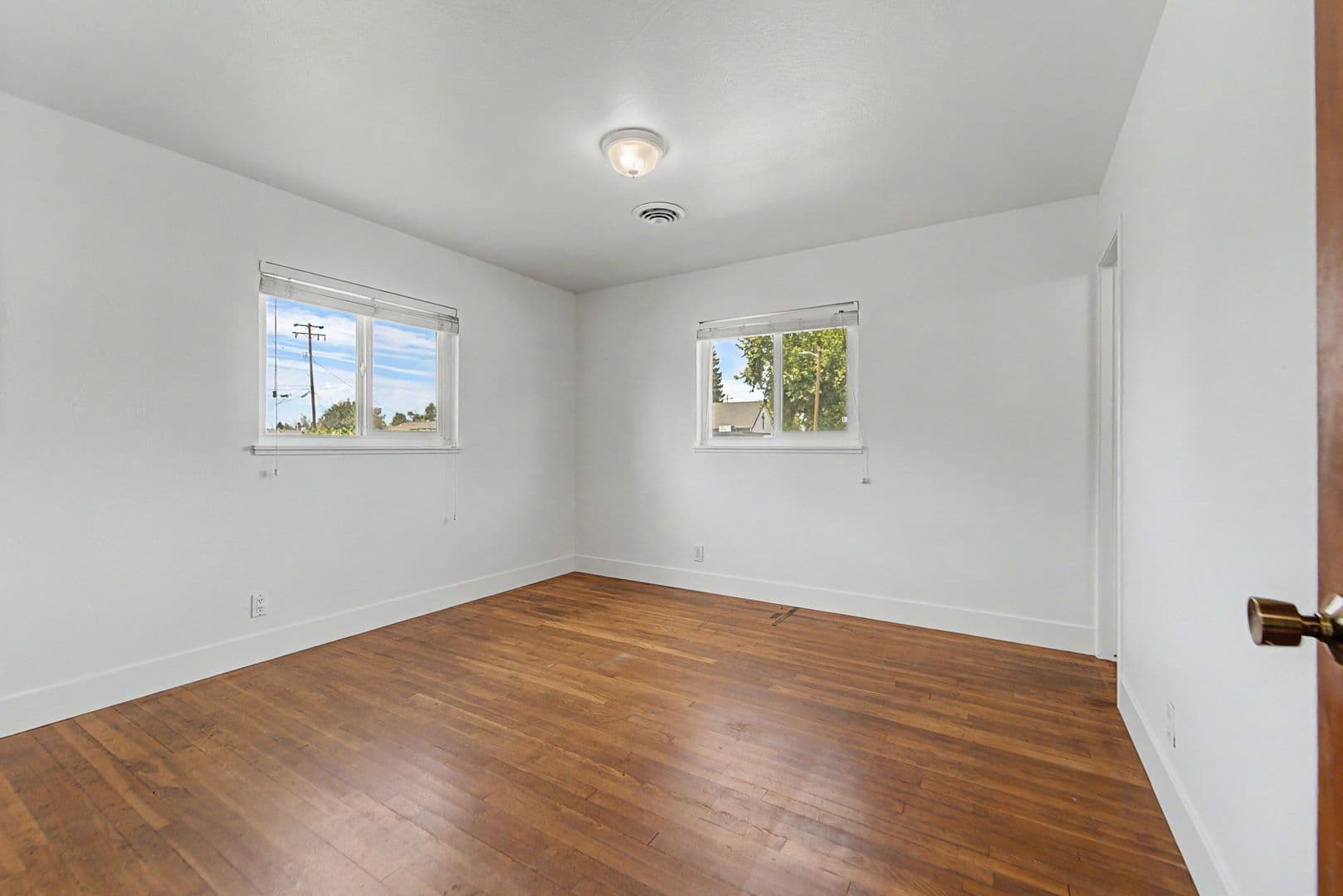 Yuba City House: 698 King Ave