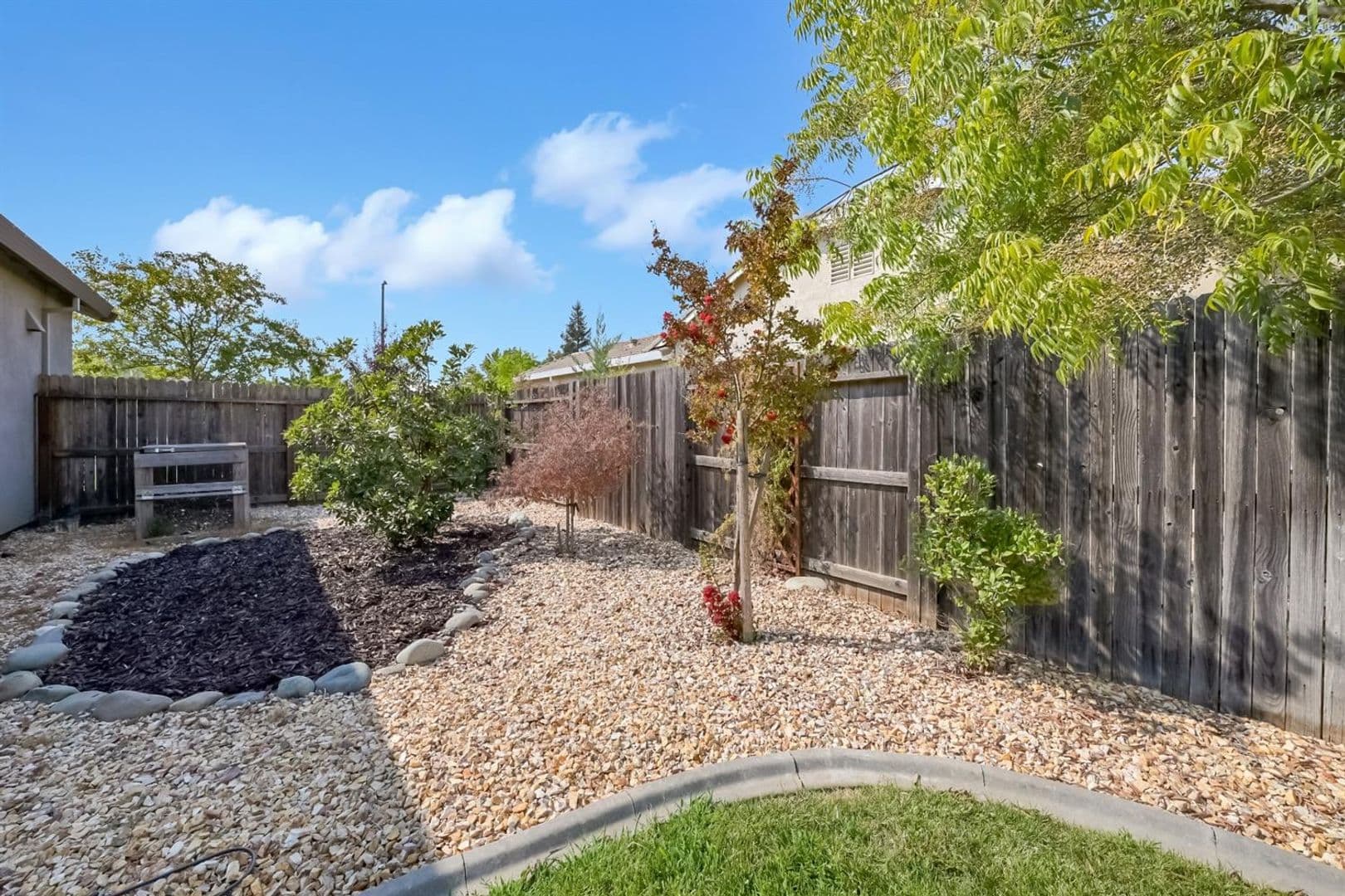 Marysville House: 5547 Lochcarron Dr