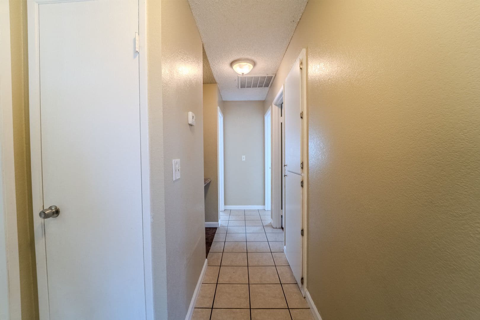 Olivehurst House: 4379 Evelyn Dr